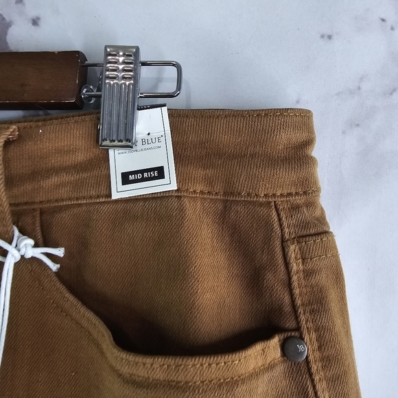 Judy Blue Shorts Womens 3X Brown Denim Jean Mid Cut Off Frayed Brandy Sienna - Picture 11 of 14
